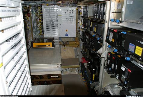 777 electronics bay